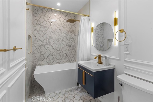 Detail Gallery Image 19 of 35 For 5201 Sale Ave, Woodland Hills,  CA 91364 - 3 Beds | 2 Baths