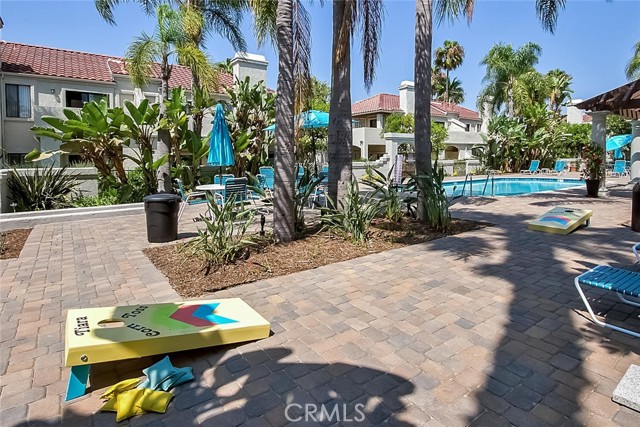 4752 Tiara Drive, Huntington Beach CA: https://media.crmls.org/medias/d1699c85-6c0f-43b7-8014-befeb1803d7f.jpg