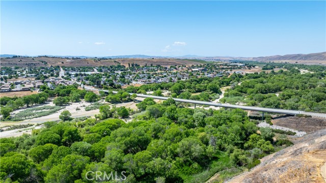 Detail Gallery Image 63 of 64 For 13165 N Bluffs Ct, San Miguel,  CA 93451 - 4 Beds | 2/1 Baths