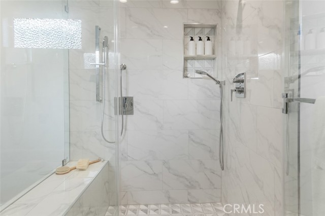 Detail Gallery Image 42 of 64 For 5360 E El Jardin St, Long Beach,  CA 90815 - 4 Beds | 3 Baths