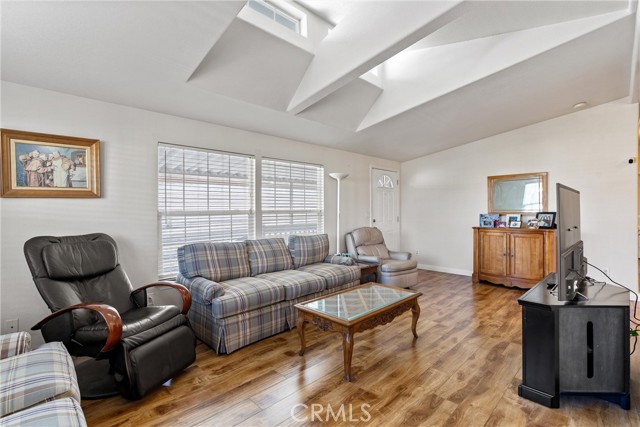 Detail Gallery Image 7 of 40 For 16444 Bolsa Chica St #57,  Huntington Beach,  CA 92649 - 3 Beds | 2 Baths