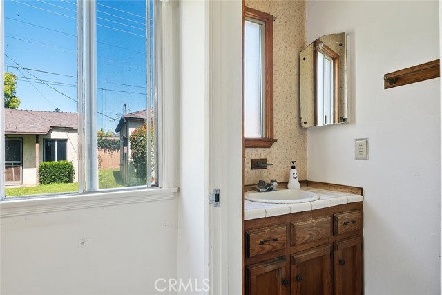 Detail Gallery Image 17 of 33 For 857 Norton Ave, Glendale,  CA 91202 - 3 Beds | 1/1 Baths