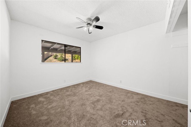 Detail Gallery Image 27 of 42 For 134 W Broadbent, Riverside,  CA 92507 - 4 Beds | 3 Baths