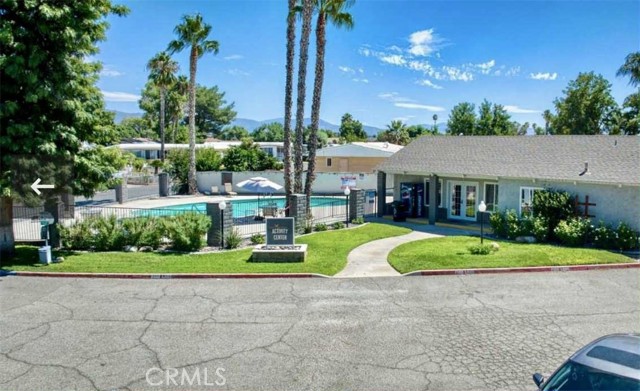 21100 State St, San Jacinto CA: https://media.crmls.org/medias/d16c6912-29a2-4c51-b463-1b1c2f058c1e.jpg