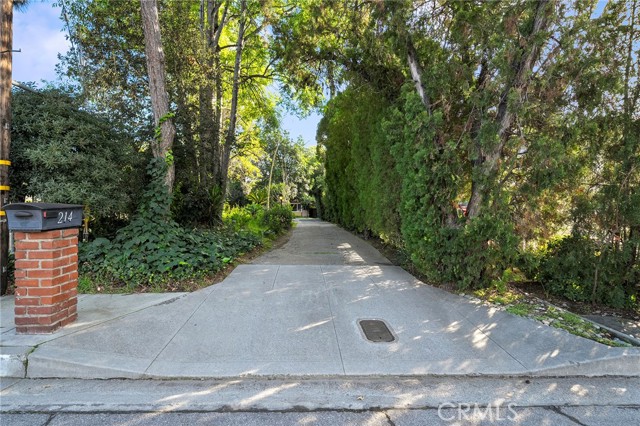 Detail Gallery Image 35 of 35 For 214 W Le Roy Ave, Arcadia,  CA 91007 - 4 Beds | 2/1 Baths