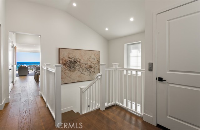 Detail Gallery Image 34 of 47 For 1373 N Coast Hwy, Laguna Beach,  CA 92651 - 3 Beds | 3/1 Baths