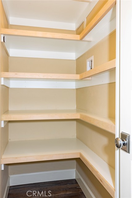 Detail Gallery Image 16 of 47 For 2015 Kleck Rd, Paso Robles,  CA 93446 - 4 Beds | 3 Baths