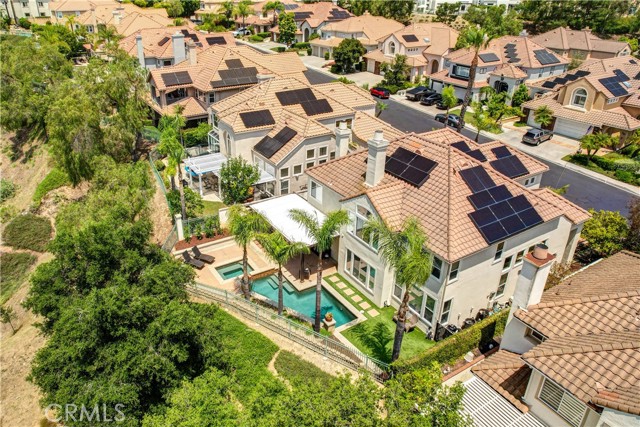 57 Hillrise, Rancho Santa Margarita CA: https://media.crmls.org/medias/d16f901e-c1f1-41b1-a039-2ff3bc24a7e2.jpg
