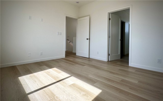 Image 31 of 63 For 6168 Briercrest Avenue