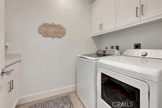 171 Junco, Irvine CA: https://media.crmls.org/medias/d16fc9f9-261b-4cd5-ab2b-935cef7299c0.jpg