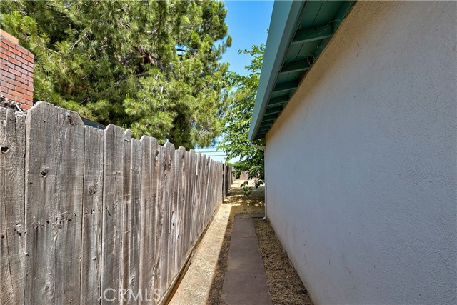 Detail Gallery Image 13 of 54 For 2595 Green St, Merced,  CA 95340 - 3 Beds | 2 Baths