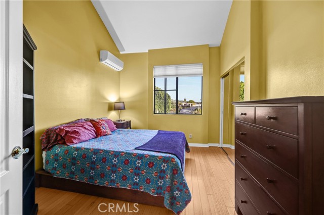 Detail Gallery Image 6 of 9 For 508 Glenwood #305,  Glendale,  CA 91202 - 2 Beds | 2 Baths