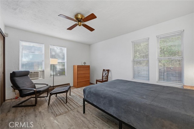 Detail Gallery Image 12 of 22 For 11664 Lakeview Dr, Clearlake Oaks,  CA 95423 - 2 Beds | 1/1 Baths