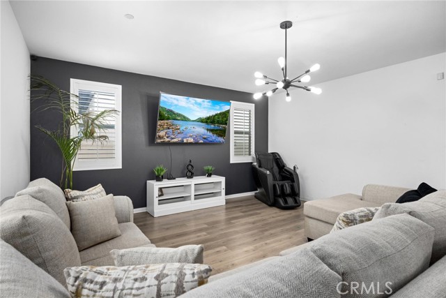 Detail Gallery Image 6 of 30 For 354 Rosa St, Rialto,  CA 92376 - 5 Beds | 3 Baths