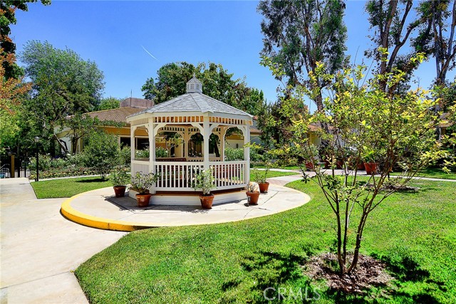4710 Park Granada, 180 photo 18