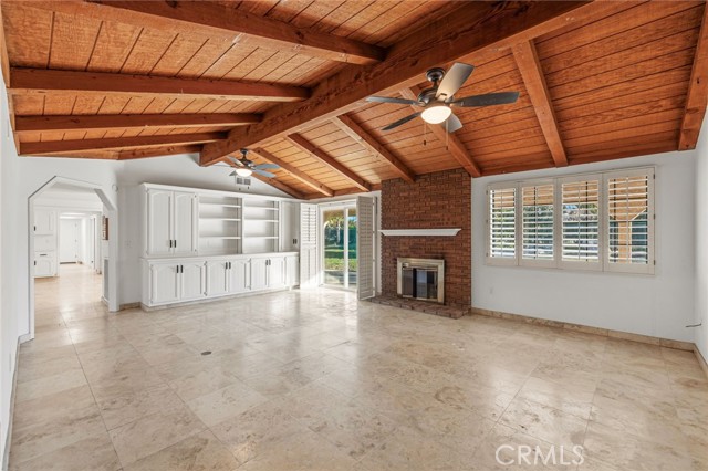 Detail Gallery Image 8 of 75 For 43041 Mayberry, Hemet,  CA 92544 - 5 Beds | 3 Baths