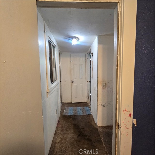 3928 La Crescenta Avenue, Glendale CA: https://media.crmls.org/medias/d172dc3f-bbff-470e-858a-37c974871dfb.jpg