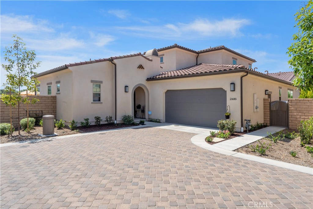 2416 Rondell Rd, Camarillo, CA 93012