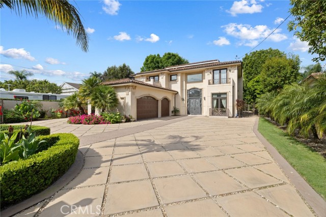 Detail Gallery Image 21 of 21 For 5667 Lubao St, Woodland Hills,  CA 91367 - 4 Beds | 5 Baths