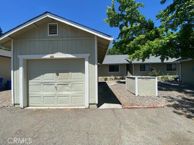 19742 Oak Flat Road