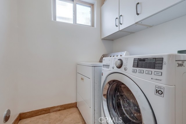 512 N Juanita Avenue, Redondo Beach CA: https://media.crmls.org/medias/d174a6fe-5d00-402a-a4c7-09e8bee05422.jpg