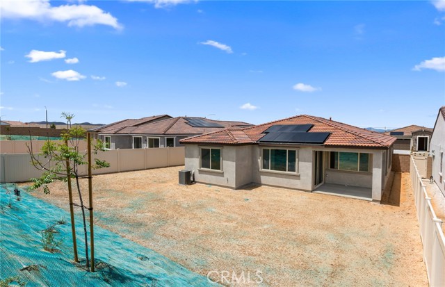 25271 Violane Drive, Menifee CA: https://media.crmls.org/medias/d174e053-ca73-4393-b32e-24c61e545c86.jpg