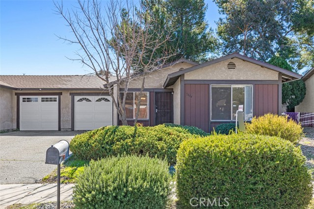 Detail Gallery Image 2 of 20 For 5464 Evelyn Dr, Banning,  CA 92220 - 2 Beds | 1 Baths