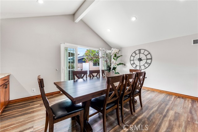 5472 Santa Gertrudes, Garden Grove CA: https://media.crmls.org/medias/d1757c4a-1627-4378-9082-11fcf951f426.jpg