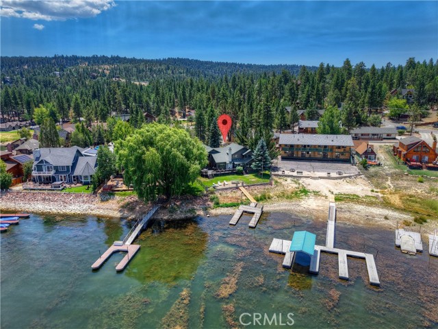 488 Lakeview Court, Big Bear Lake CA: https://media.crmls.org/medias/d176301b-a516-49de-a789-23d18f8e67ee.jpg