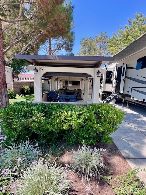 11594 Wedgewood Drive, Apple Valley CA: https://media.crmls.org/medias/d176c5c8-4aba-432e-b02b-ac9cb90f871f.jpg