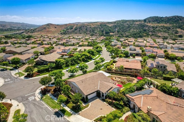 11 Risa Street, Rancho Mission Viejo CA: https://media.crmls.org/medias/d177bc46-e2b8-486b-b347-a90ad5f9d0c3.jpg