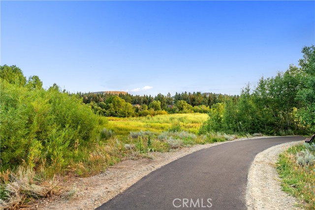 Detail Gallery Image 42 of 53 For 595 N Waterford Ave, Mammoth Lakes,  CA 93546 - 5 Beds | 4 Baths