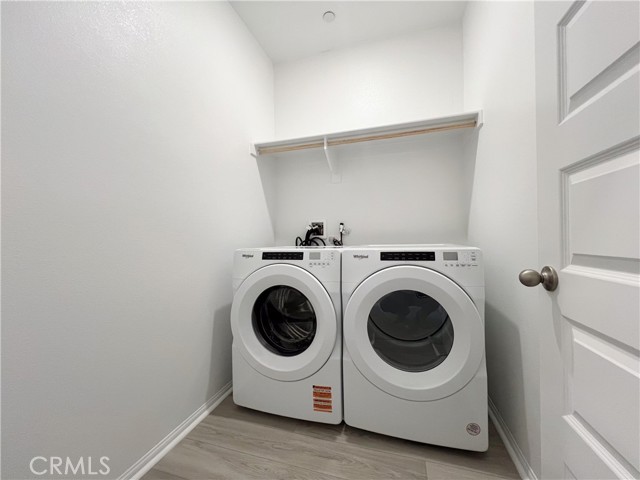 Detail Gallery Image 14 of 20 For 223 Aurora Ln, Pomona,  CA 91767 - 3 Beds | 3 Baths