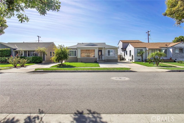 Image 2 for 2732 Dollar St, Lakewood, CA 90712