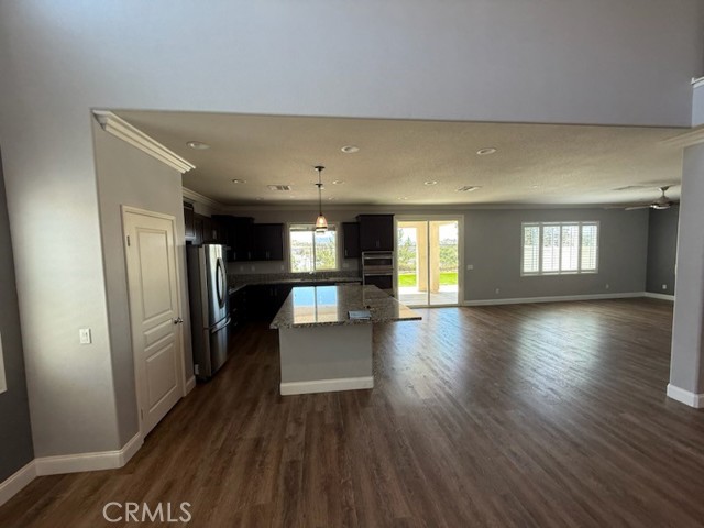 Detail Gallery Image 3 of 25 For 30545 Green Vista Dr, Menifee,  CA 92584 - 4 Beds | 2/1 Baths