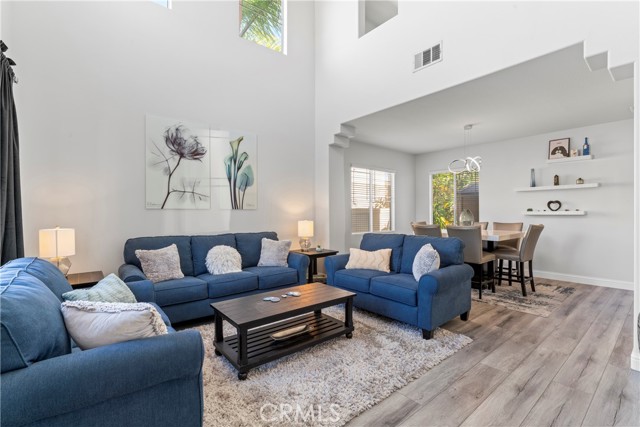 Detail Gallery Image 6 of 46 For 1456 Roadrunner, Corona,  CA 92881 - 3 Beds | 2/1 Baths