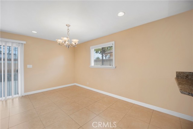 16924 Belforest Drive, Carson CA: https://media.crmls.org/medias/d17ad3dd-2f14-4150-b771-019078f703fb.jpg