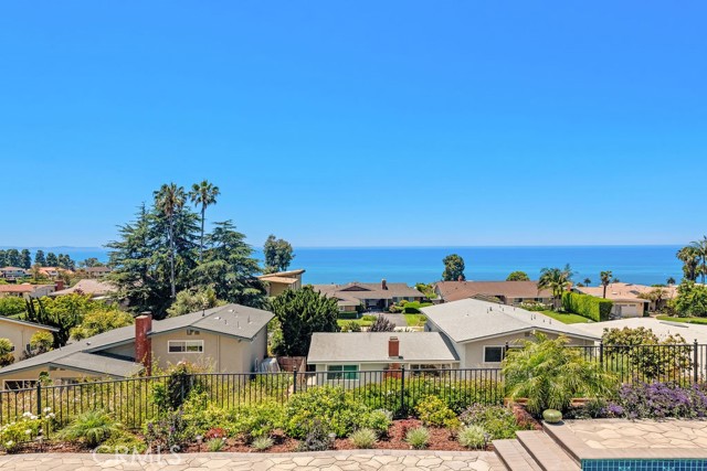 30167 Via Borica, Rancho Palos Verdes, California 90275, 4 Bedrooms Bedrooms, ,3 BathroomsBathrooms,Residential,Sold,Via Borica,PV23129774