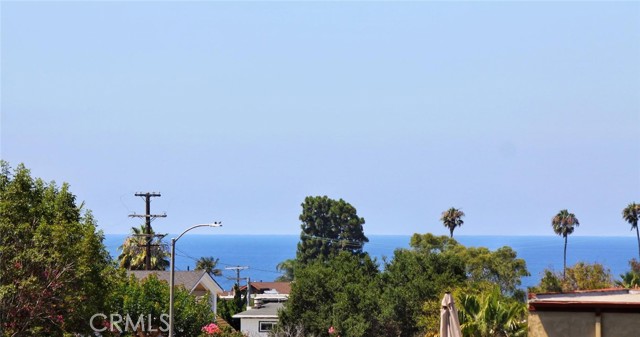 221 Avenida Monterey, San Clemente CA: https://media.crmls.org/medias/d17bc1a2-35cc-44a9-b72d-92f9cb716455.jpg