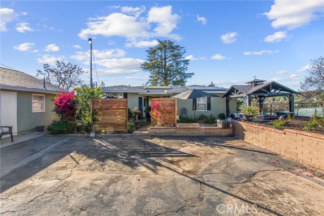 Detail Gallery Image 4 of 35 For 33574 Washington Dr, Yucaipa,  CA 92399 - 6 Beds | 4 Baths