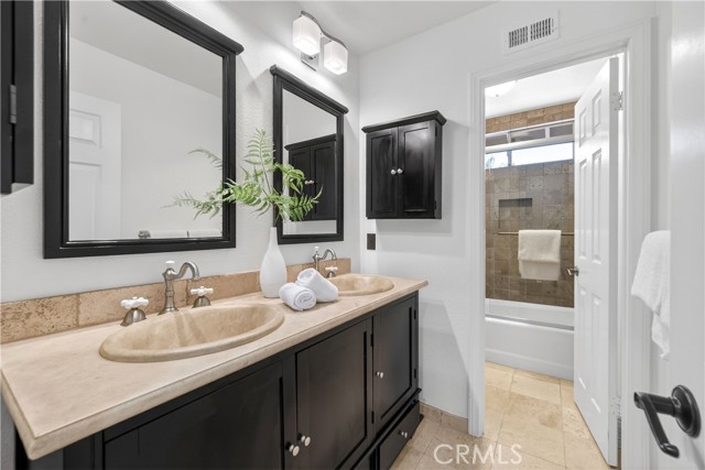 Detail Gallery Image 24 of 41 For 24845 Avenida Asoleada, Calabasas,  CA 91302 - 4 Beds | 3 Baths