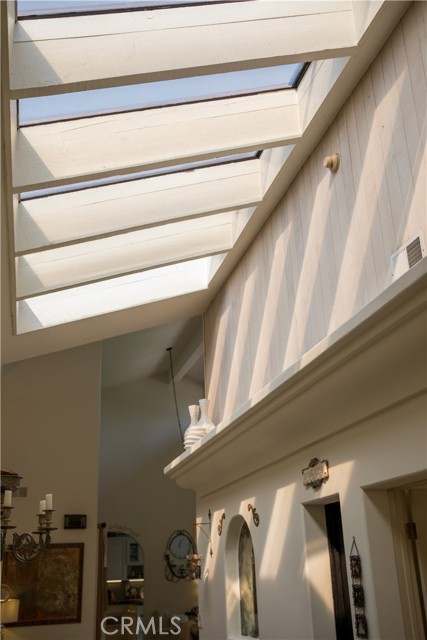 Detail Gallery Image 38 of 67 For 10071 Highcliff Drive, Santa Ana,  CA 92705 - 5 Beds | 3/1 Baths