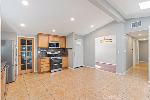 4 Bed Home for Sale in Canyon Country, California