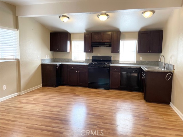 Detail Gallery Image 5 of 15 For 412 E G St Front,  Ontario,  CA 91764 - 3 Beds | 1 Baths