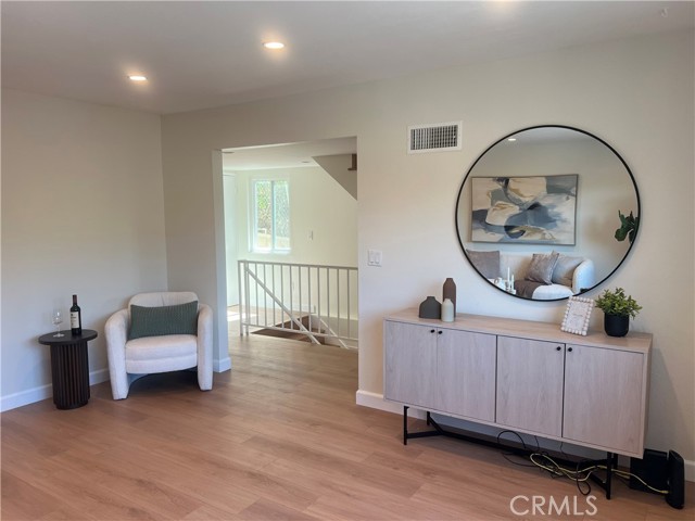 3745 Roberta Street, Los Angeles CA: https://media.crmls.org/medias/d1806055-428e-4678-8644-eab51023ec4f.jpg