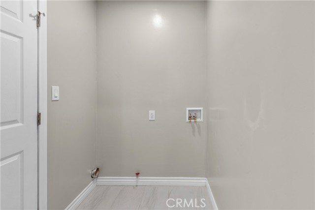 Detail Gallery Image 9 of 20 For 4104 East San Luis, Compton,  CA 90221 - 2 Beds | 2 Baths