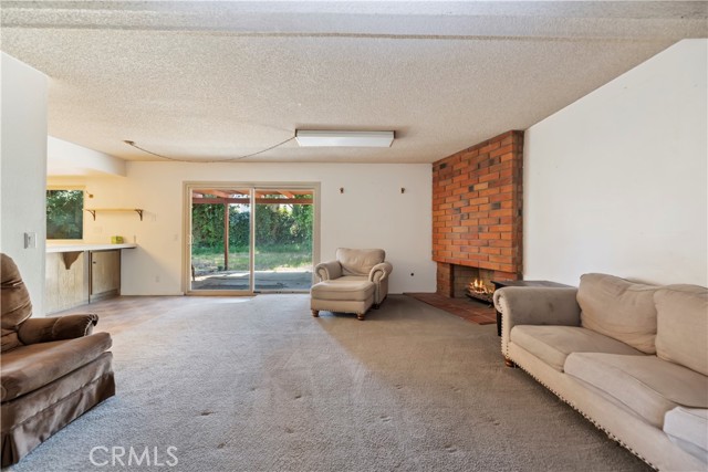 Detail Gallery Image 15 of 64 For 6164 Amberwood Dr, Rancho Cucamonga,  CA 91701 - 4 Beds | 2/1 Baths