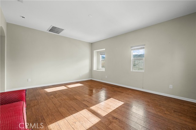 2123 Coconut Place, Palmdale CA: https://media.crmls.org/medias/d182f690-4546-4df1-ac0a-442139e94c45.jpg