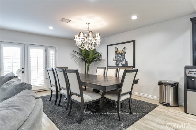 Detail Gallery Image 10 of 36 For 18915 Cantara St, Reseda,  CA 91335 - 3 Beds | 2 Baths