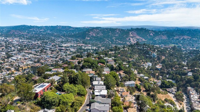 Detail Gallery Image 1 of 35 For 733 Crane Bld, Los Angeles,  CA 90065 - 3 Beds | 2 Baths